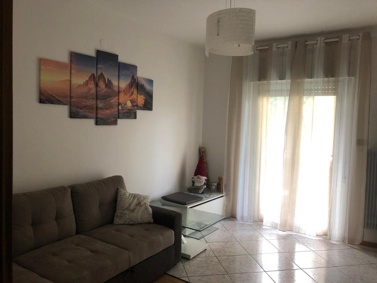 Casa Di Max - Private Room In Apartment With Shared Bathroom Free Parking Bolzano Exterior foto