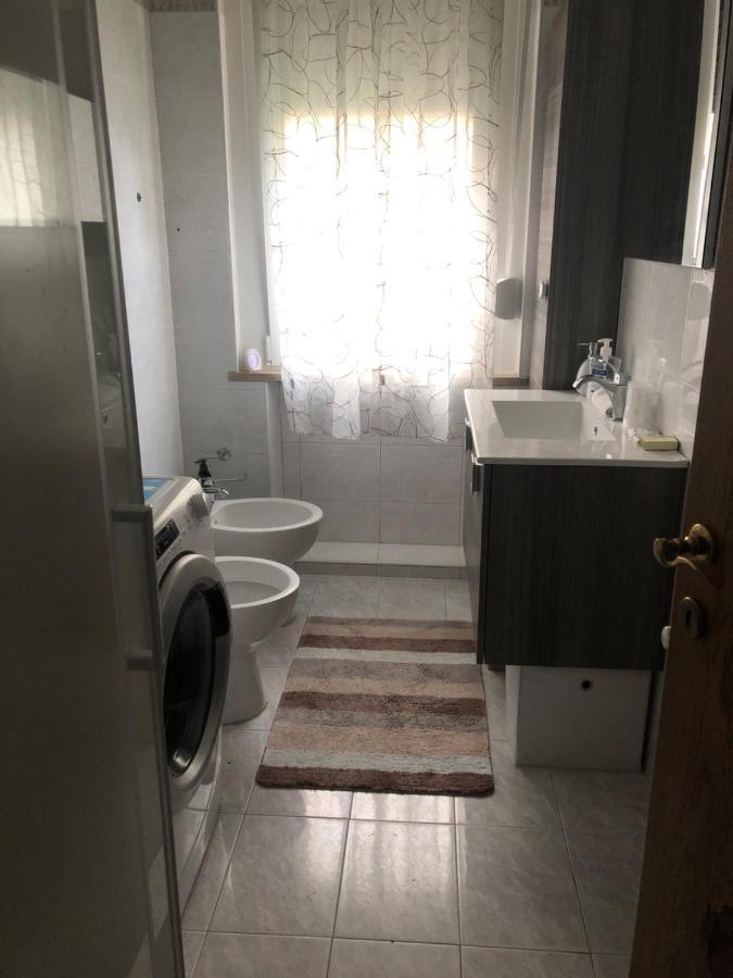 Casa Di Max - Private Room In Apartment With Shared Bathroom Free Parking Bolzano Exterior foto
