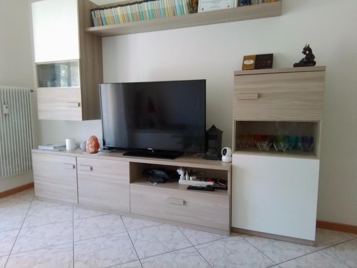 Casa Di Max - Private Room In Apartment With Shared Bathroom Free Parking Bolzano Exterior foto
